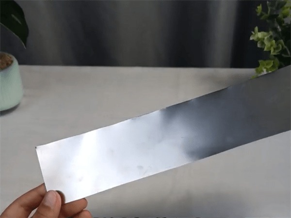 测量铝片的颜色，选用成人快猫网址时TS7700分光测色仪！