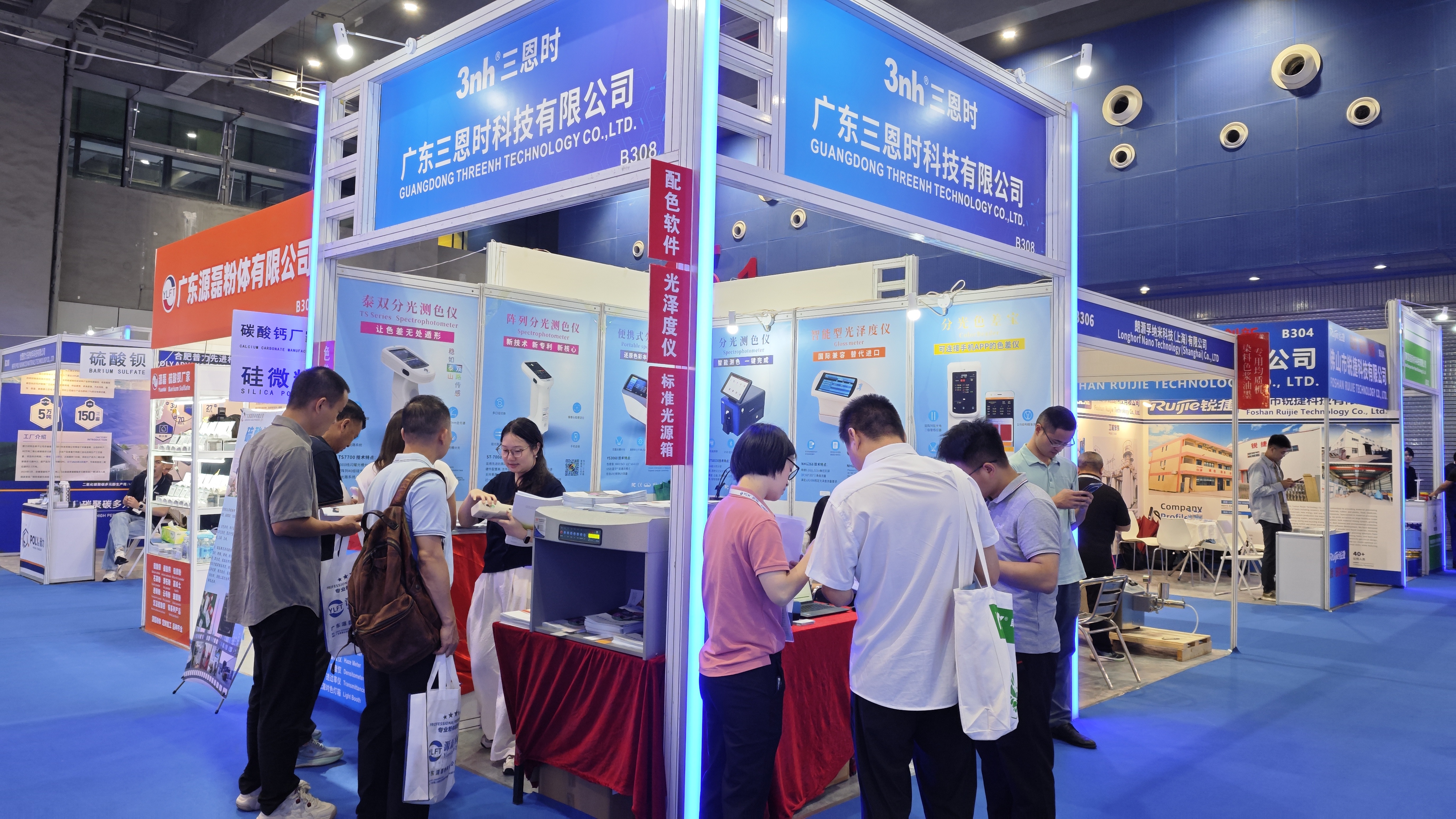 直击ICIE 2025国际（广州）涂料展Day1：成人快猫网址时展台人气爆棚！